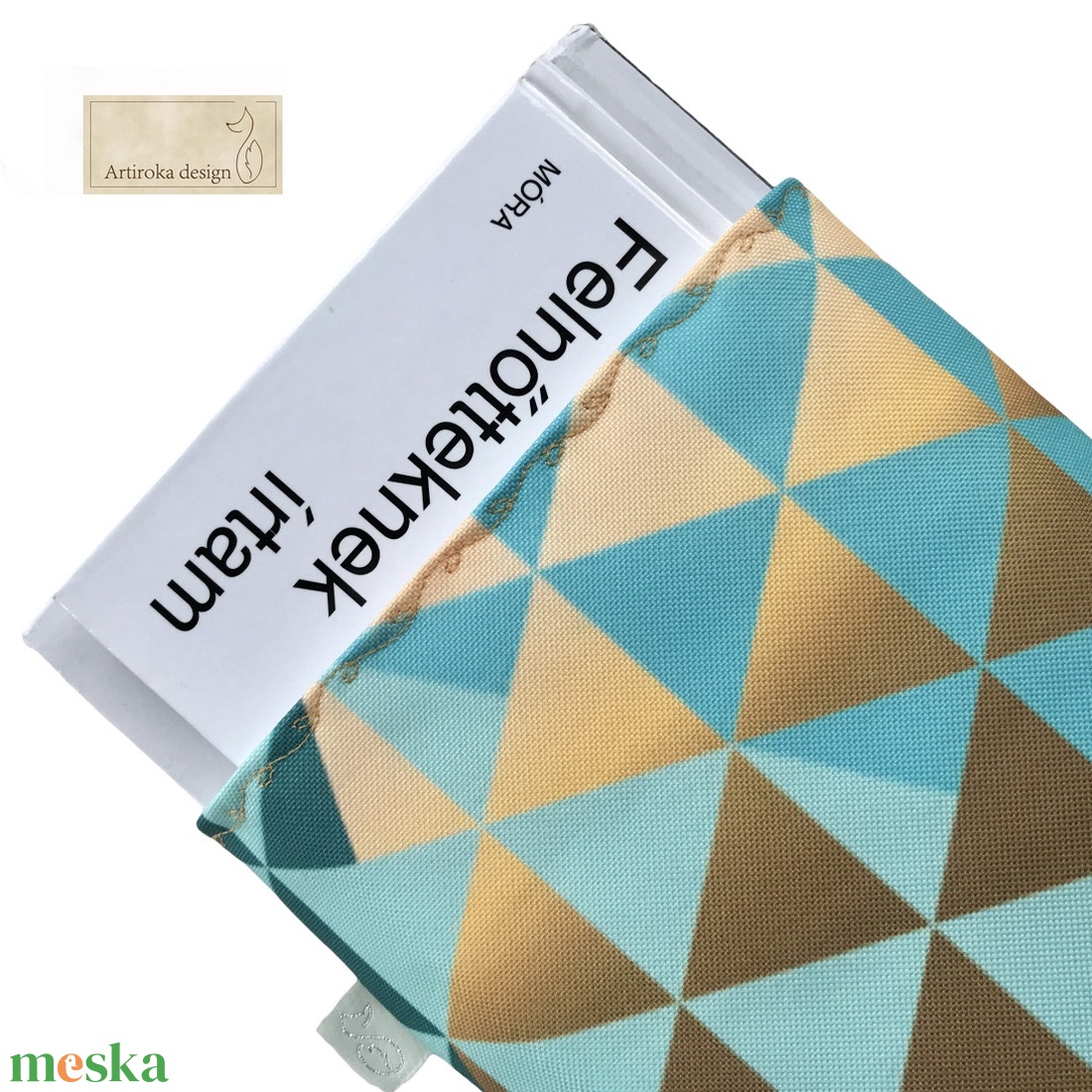 Vízálló KÖNYVTOK geometria mintával türkiz - aranybarna színben - Artiroka design - könyv & zene - könyvtok - Meska.hu Vízálló KÖNYVTOK geometria mintával türkiz - aranybarna színben - Artiroka design - könyv & zene - könyvtok - Meska.hu