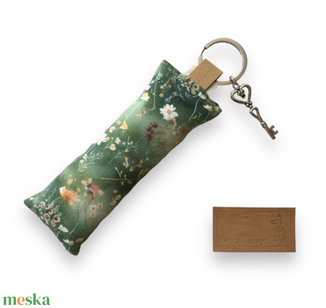 Virágos rét mintás egyedi kulcstartó- Artiroka design - táska & tok - kulcstartó & táskadísz - kulcstartó - Meska.hu Virágos rét mintás egyedi kulcstartó- Artiroka design - táska & tok - kulcstartó & táskadísz - kulcstartó - Meska.hu