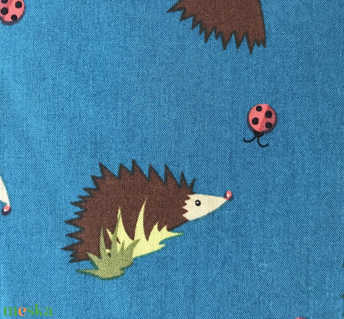 EGYEDI MEGRENDELÉS - Süni katica bogarakkal mintás pamut textil - Artiroka design - kellékek & szerszámok - méteráru - pamut - Meska.hu EGYEDI MEGRENDELÉS - Süni katica bogarakkal mintás pamut textil - Artiroka design - kellékek & szerszámok - méteráru - pamut - Meska.hu