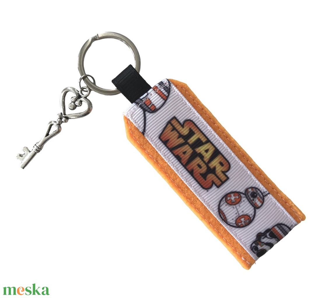 Star Wars mintás egyedi kulcstartó vintage kulcs medállal - Artiroka design - táska & tok - kulcstartó & táskadísz - kulcstartó - Meska.hu Star Wars mintás egyedi kulcstartó vintage kulcs medállal - Artiroka design - táska & tok - kulcstartó & táskadísz - kulcstartó - Meska.hu
