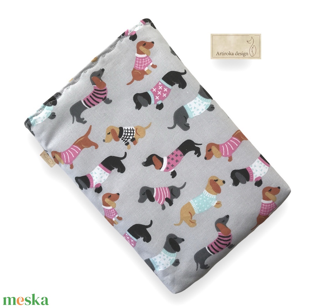 Tacskó kutya mintás pamut textil könyvtok - Artiroka design - könyv & zene - könyvtok - Meska.hu Tacskó kutya mintás pamut textil könyvtok - Artiroka design - könyv & zene - könyvtok - Meska.hu