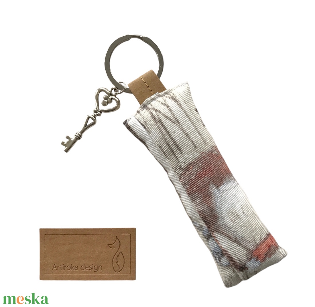 Róka és őz az erdőben mintás kulcstartó, kis vintage kulcs medállal - Artiroka design - táska & tok - kulcstartó & táskadísz - kulcstartó - Meska.hu Róka és őz az erdőben mintás kulcstartó, kis vintage kulcs medállal - Artiroka design - táska & tok - kulcstartó & táskadísz - kulcstartó - Meska.hu
