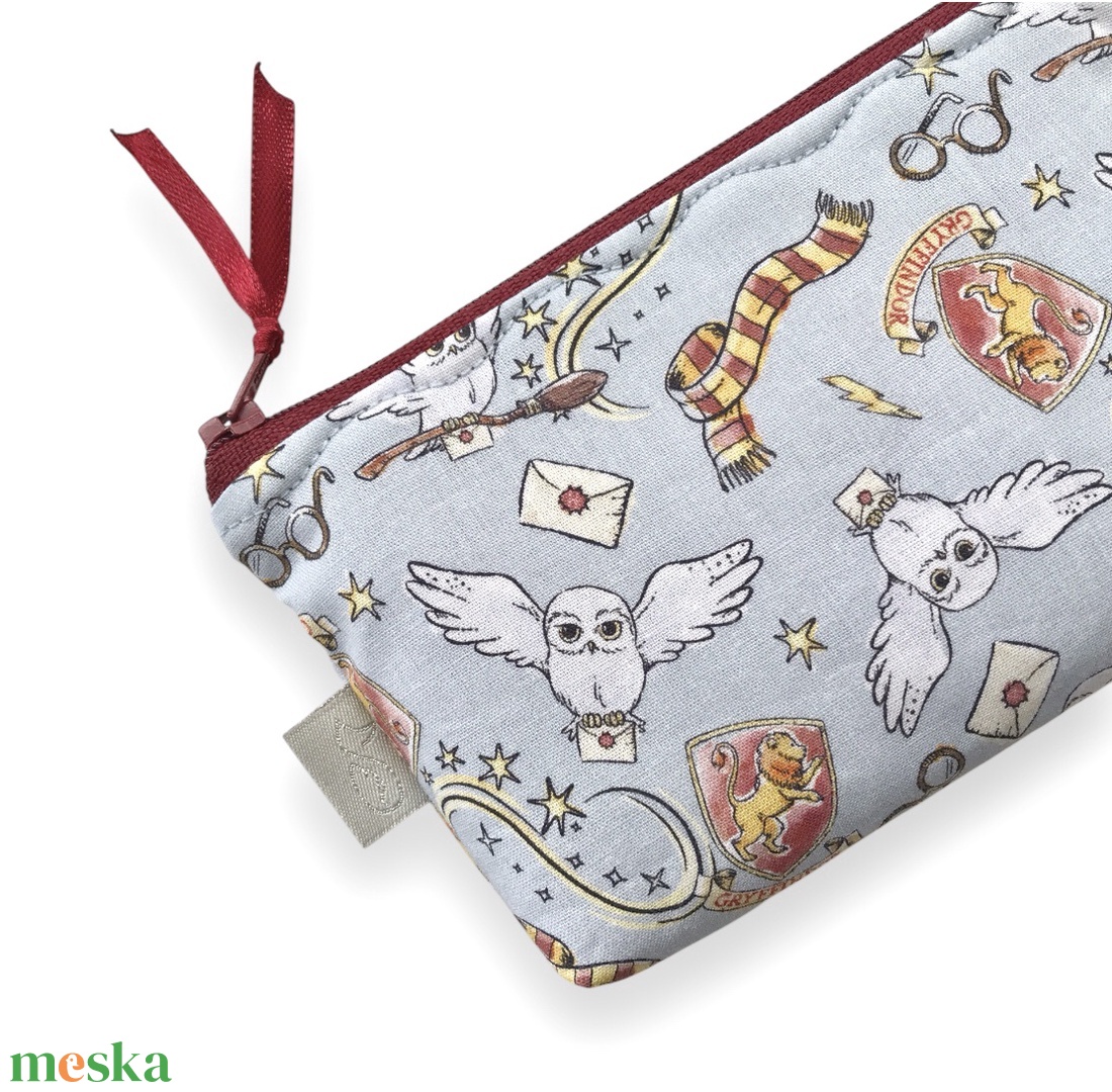 Harry Potter - Hedvig bagoly mintás irattartó pénztárca - Artiroka design - táska & tok - neszesszer - Meska.hu Harry Potter - Hedvig bagoly mintás irattartó pénztárca - Artiroka design - táska & tok - neszesszer - Meska.hu
