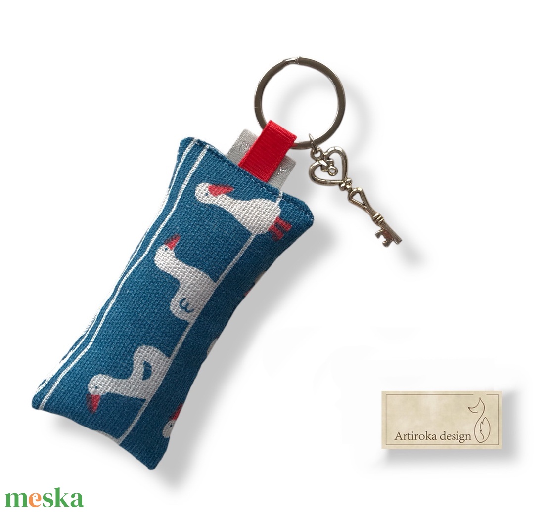 Libák sorban, libasorban mintás vidám kulcstartó - Artiroka design - táska & tok - kulcstartó & táskadísz - kulcstartó - Meska.hu Libák sorban, libasorban mintás vidám kulcstartó - Artiroka design - táska & tok - kulcstartó & táskadísz - kulcstartó - Meska.hu