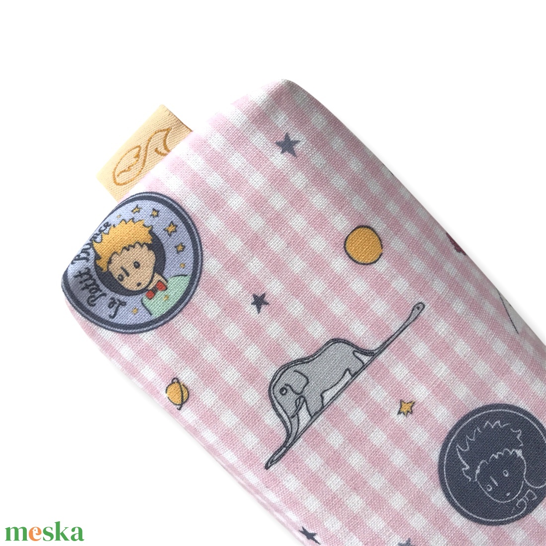 A Kis herceg, az elefánt, a rózsa és a róka mintás PRÉMIUM pamut zsebkendő tartó - Artiroka design - táska & tok - pénztárca & más tok - zsebkendőtartó tok - Meska.hu A Kis herceg, az elefánt, a rózsa és a róka mintás PRÉMIUM pamut zsebkendő tartó - Artiroka design - táska & tok - pénztárca & más tok - zsebkendőtartó tok - Meska.hu