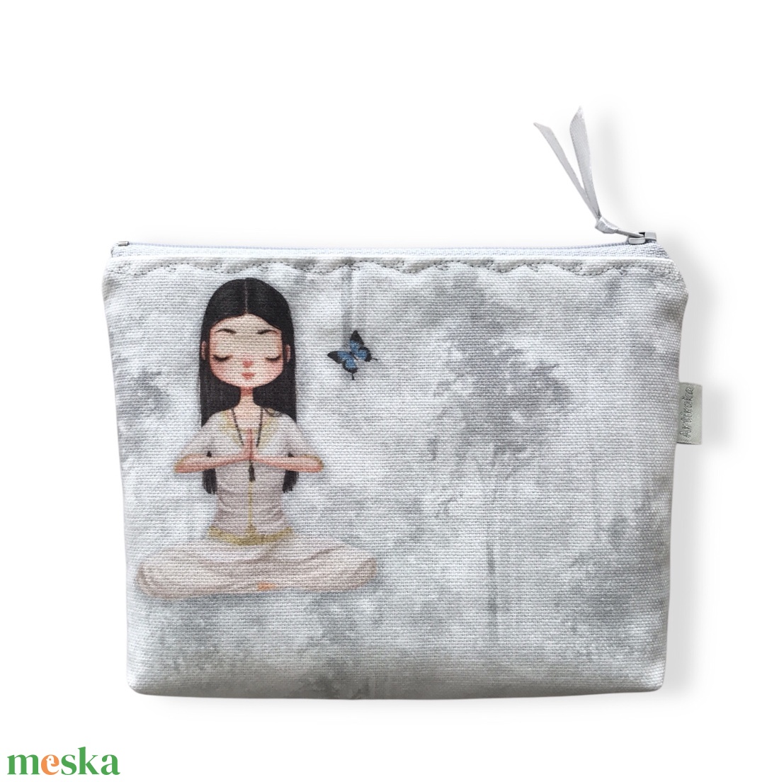 Jógázó lány mintás nagyméretű neszesszer - NAMASTE - Artiroka design - játék & sport - sport és kikapcsolódás - jóga, pilates, torna - Meska.hu Jógázó lány mintás nagyméretű neszesszer - NAMASTE - Artiroka design - játék & sport - sport és kikapcsolódás - jóga, pilates, torna - Meska.hu