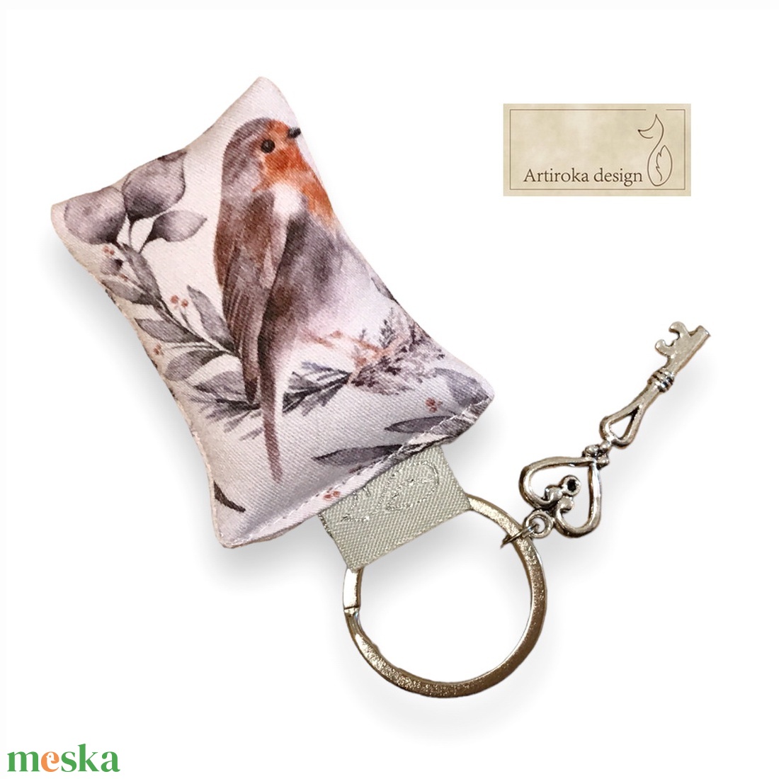 Vörösbegy madár mintás kulcstartó akár Vintage kulcs medállal - születésnap - Artiroka design - táska & tok - kulcstartó & táskadísz - kulcstartó - Meska.hu Vörösbegy madár mintás kulcstartó akár Vintage kulcs medállal - születésnap - Artiroka design - táska & tok - kulcstartó & táskadísz - kulcstartó - Meska.hu