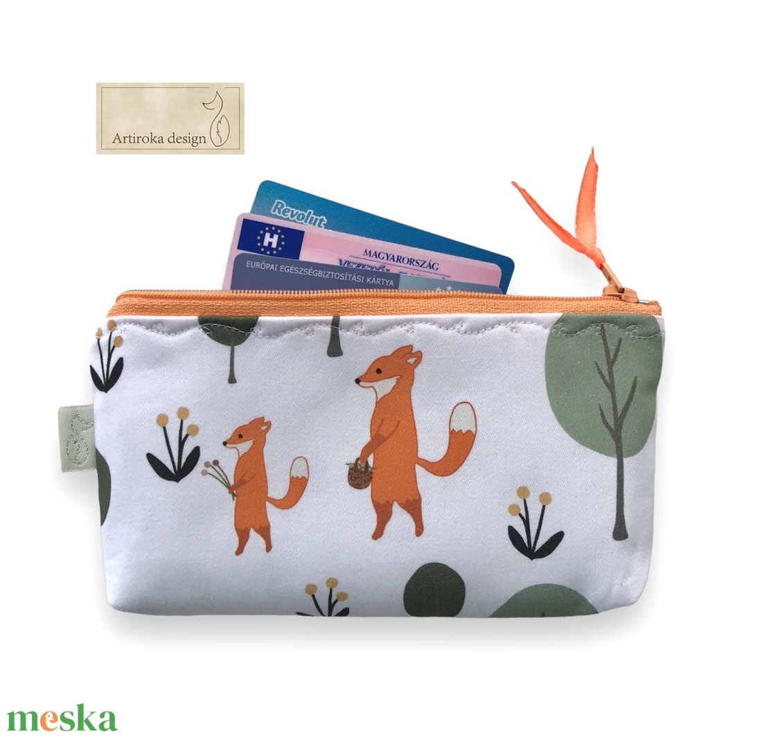 Róka Mama a kis rókákkal - prémium neszesszer, tolltartó, szemüvegtok - ANYÁK NAPJA - Artiroka design - táska & tok - pénztárca & más tok - pénztárca - női pénztárca - Meska.hu Róka Mama a kis rókákkal - prémium neszesszer, tolltartó, szemüvegtok - ANYÁK NAPJA - Artiroka design - táska & tok - pénztárca & más tok - pénztárca - női pénztárca - Meska.hu