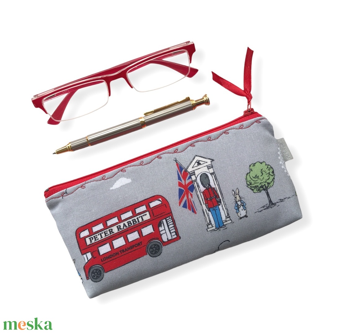 London mintás prémium tolltartó neszesszer vagy irattartó pénztárca - Artiroka design - táska & tok - neszesszer - Meska.hu London mintás prémium tolltartó neszesszer vagy irattartó pénztárca - Artiroka design - táska & tok - neszesszer - Meska.hu