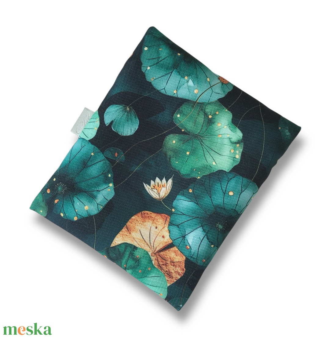 VÍZÁLLÓ egészségügyi betét tartó tavirózsa mintával - Artiroka design - táska & tok - neszesszer - Meska.hu VÍZÁLLÓ egészségügyi betét tartó tavirózsa mintával - Artiroka design - táska & tok - neszesszer - Meska.hu