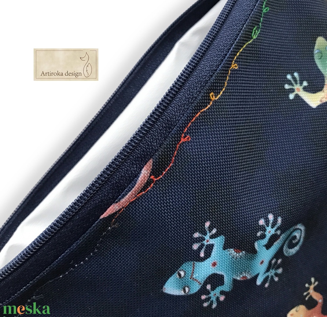 Gekko mintás vízálló neszesszer, uzsonna tasak - zipper bag - Artiroka design - táska & tok - neszesszer - Meska.hu Gekko mintás vízálló neszesszer, uzsonna tasak - zipper bag - Artiroka design - táska & tok - neszesszer - Meska.hu