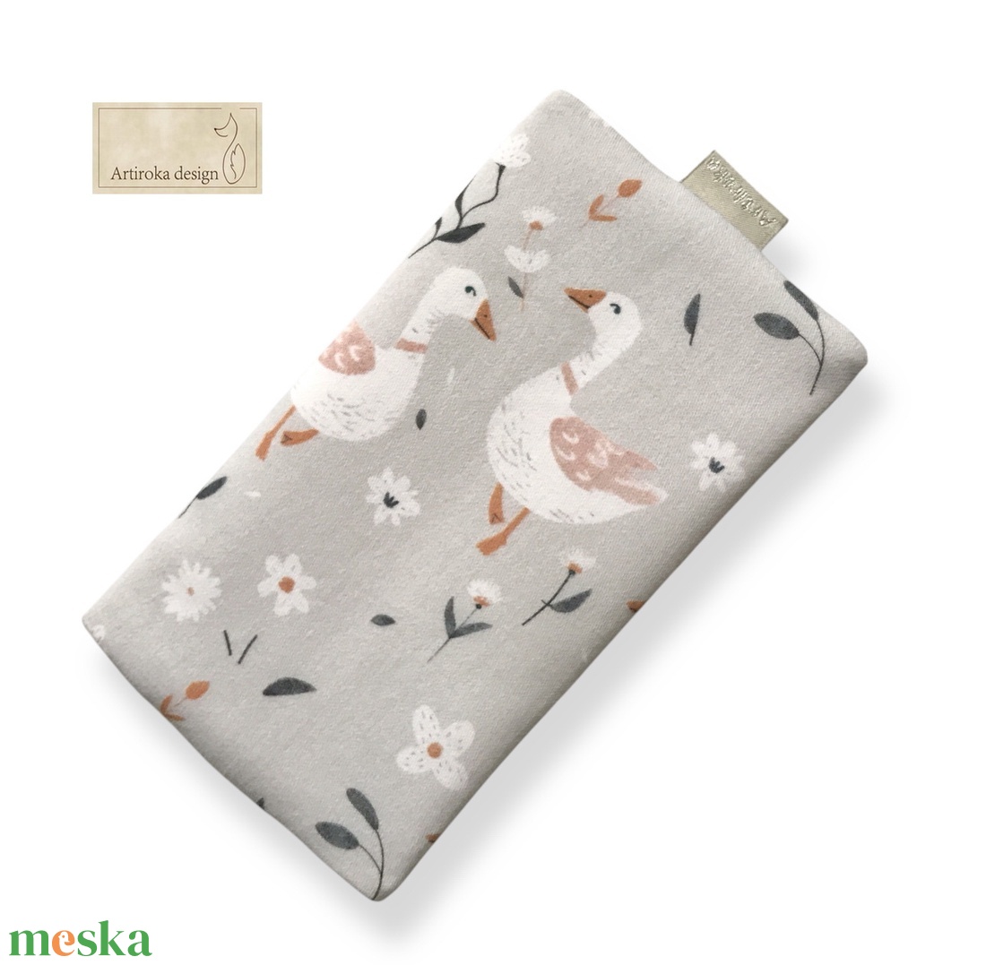 Liba mintás papírzsebkendő tartó - Artiroka design - táska & tok - pénztárca & más tok - zsebkendőtartó tok - Meska.hu Liba mintás papírzsebkendő tartó - Artiroka design - táska & tok - pénztárca & más tok - zsebkendőtartó tok - Meska.hu