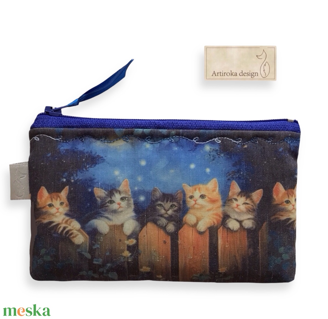 Kiváncsi cicák mintás prémium irattartó pénztárca - Artiroka design - táska & tok - pénztárca & más tok - pénztárca - női pénztárca - Meska.hu Kiváncsi cicák mintás prémium irattartó pénztárca - Artiroka design - táska & tok - pénztárca & más tok - pénztárca - női pénztárca - Meska.hu