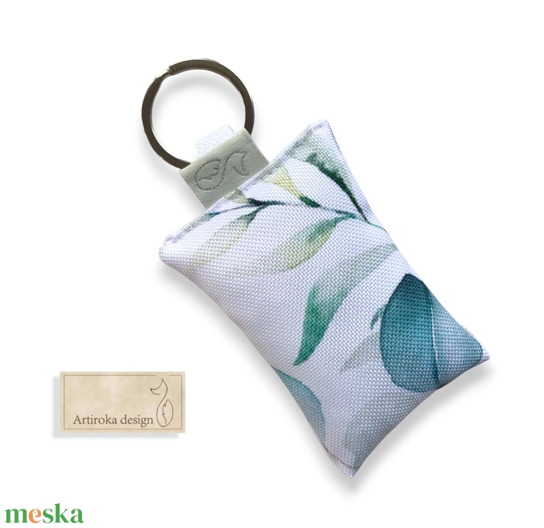 Eukaliptusz levelek mintás  kulcstartó   - Artiroka design - táska & tok - kulcstartó & táskadísz - kulcstartó - Meska.hu