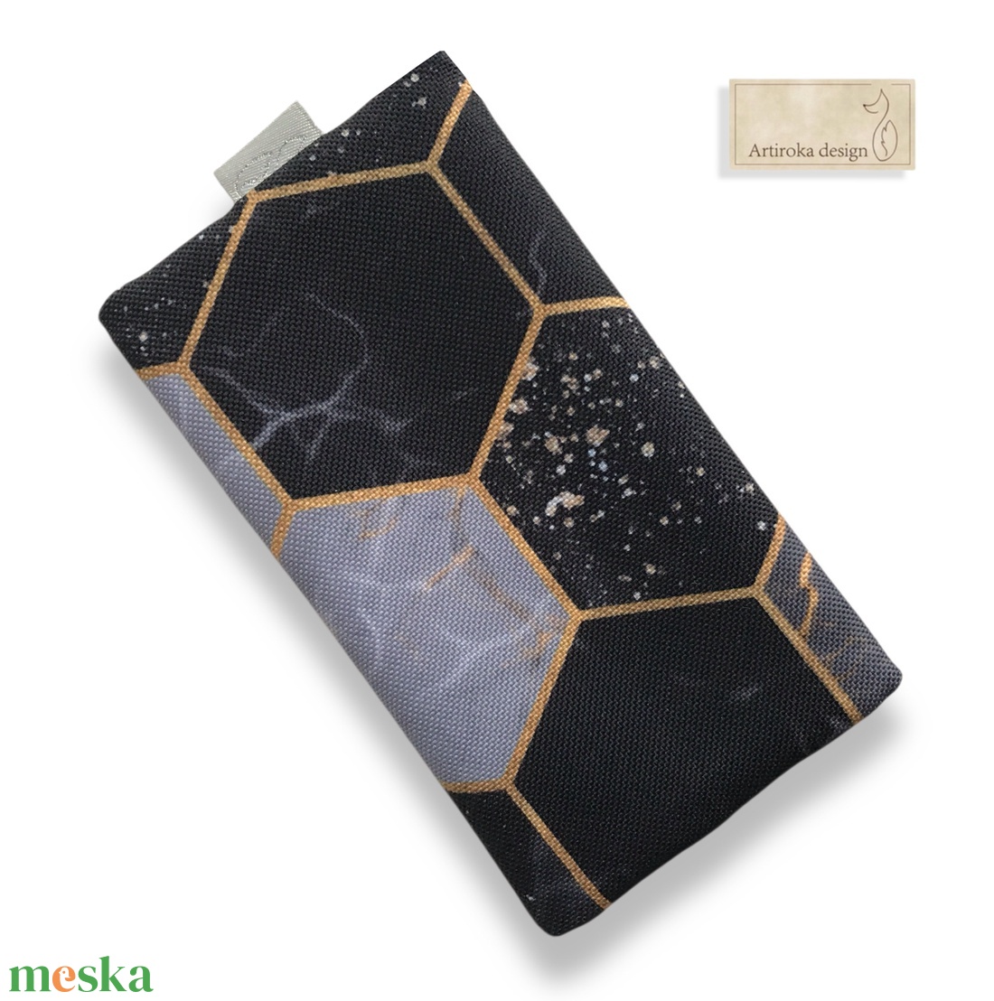 Elegáns, fekete méhsejt mintás vízálló papírzsebkendő tartó - Artiroka design - táska & tok - pénztárca & más tok - zsebkendőtartó tok - Meska.hu Elegáns, fekete méhsejt mintás vízálló papírzsebkendő tartó - Artiroka design - táska & tok - pénztárca & más tok - zsebkendőtartó tok - Meska.hu