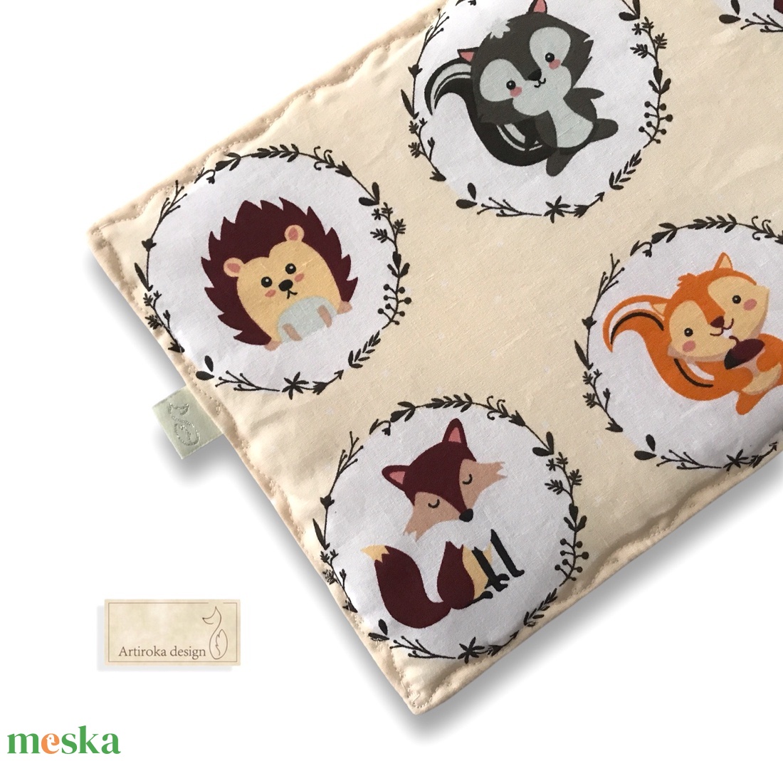 Erdei állatok mintás  pamut textil szundi-párna - Artiroka design - játék & sport - 3 éves kor alattiaknak - alvóka & rongyi - Meska.hu