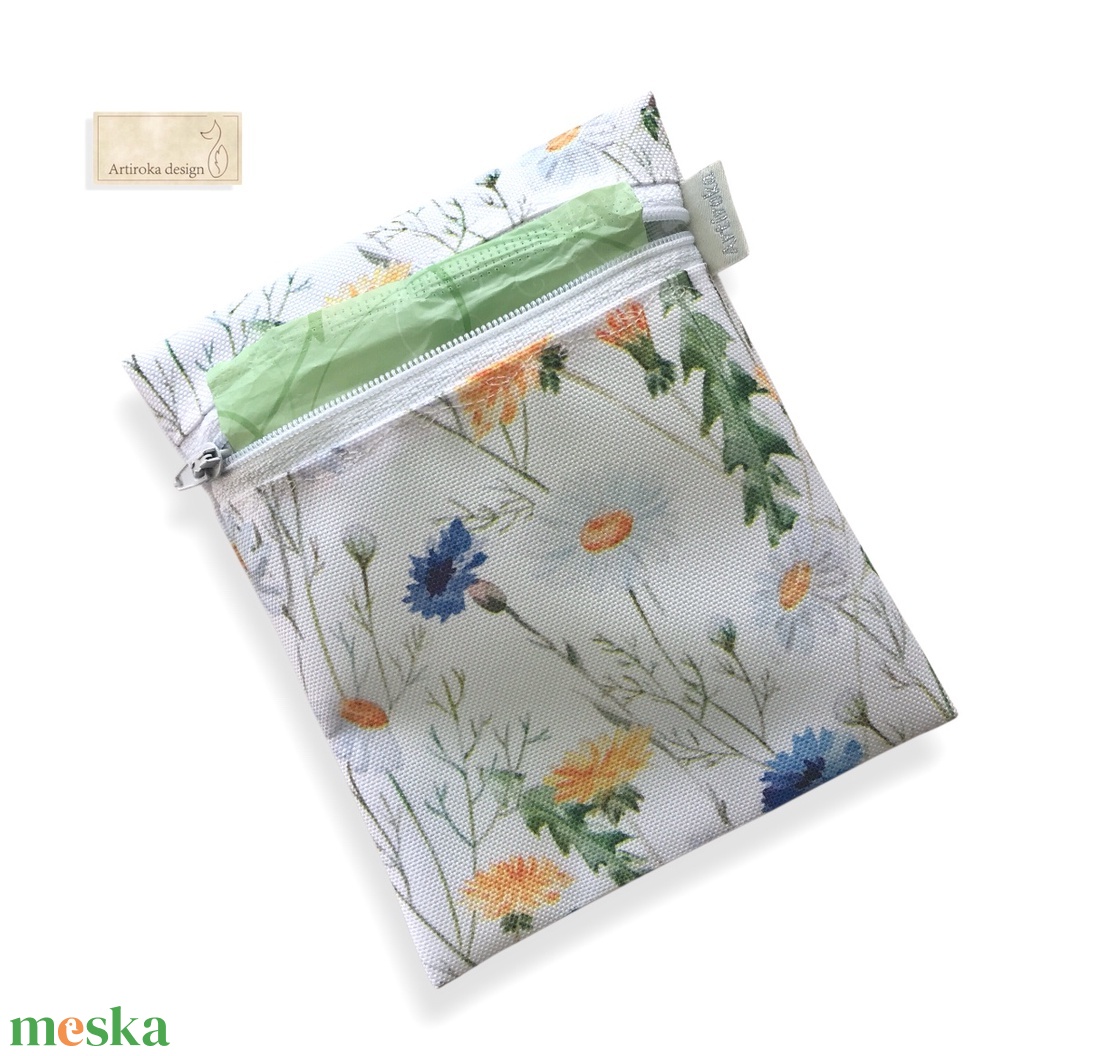 Vízálló egészségügyi betét tartó virágos rét mintával - Artiroka design - táska & tok - neszesszer - Meska.hu