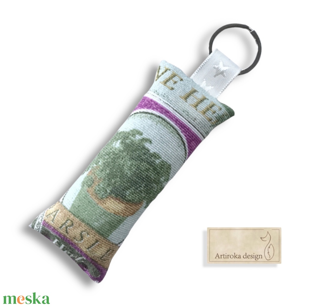 Petrezselyem mintás kulcstartó - fűszer a mindennapokra  - Artiroka design - táska & tok - kulcstartó & táskadísz - kulcstartó - Meska.hu
