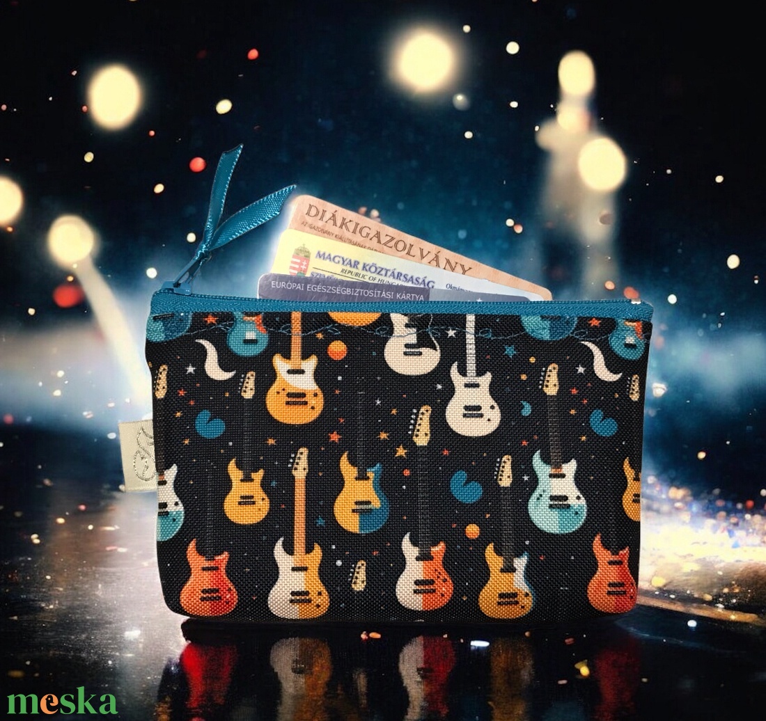 Gitár mintás tolltartó neszesszer, szemüvegtok vagy mobiltok - Artiroka design  - táska & tok - neszesszer - Meska.hu