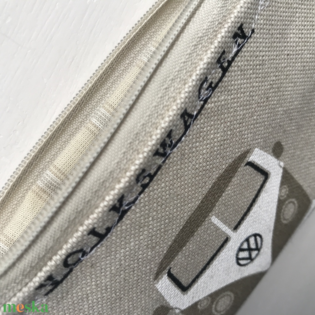 Retro Volkswagen busz mintás, irattartó pénztárca - Artiroka design - táska & tok - pénztárca & más tok - pénztárca - férfi pénztárca - Meska.hu