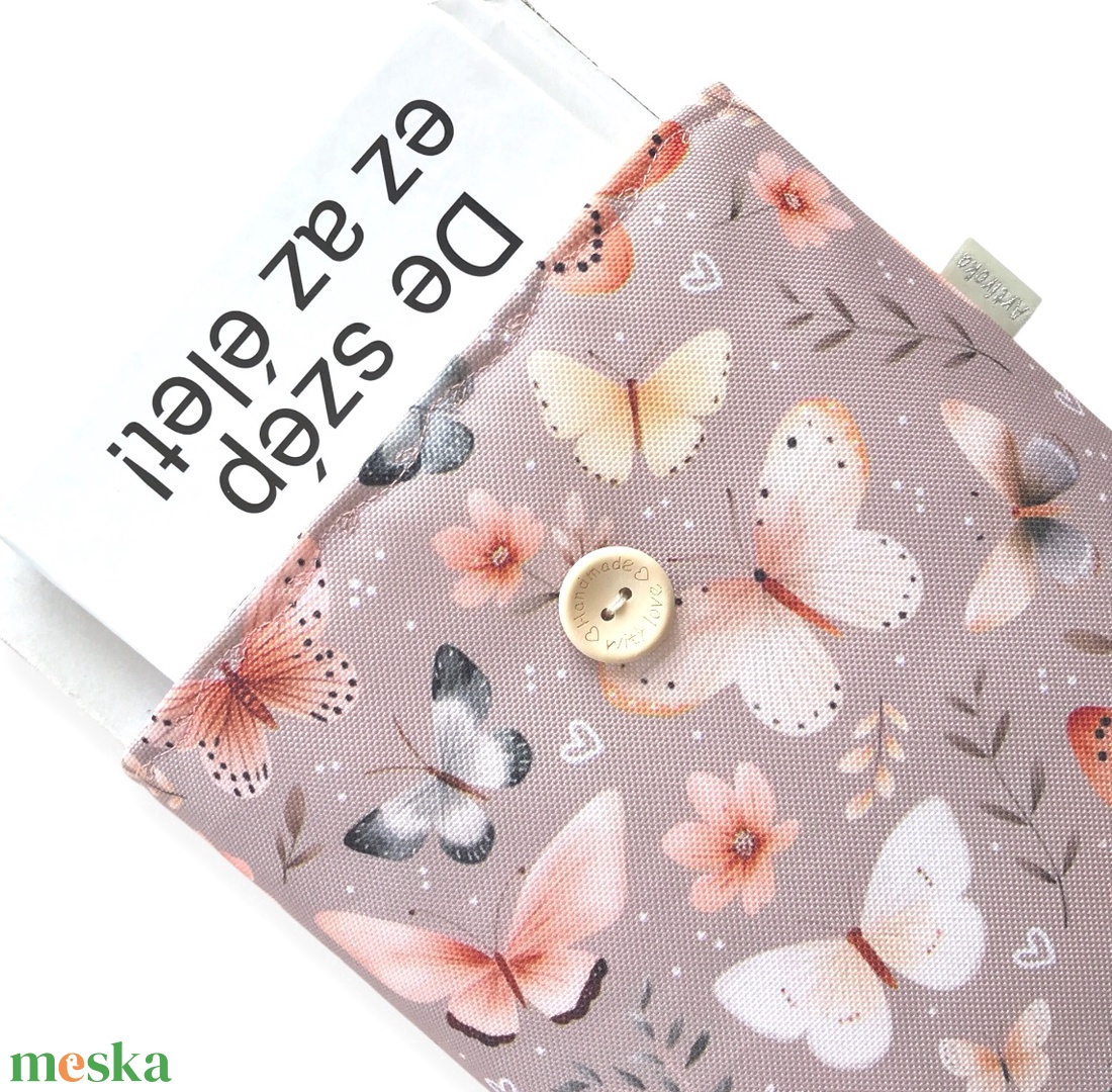 Bélelt, vízálló könyvtok, pillangó és virág mintás, gombos zárral  -  Artiroka design  - könyv & zene - könyvtok - Meska.hu