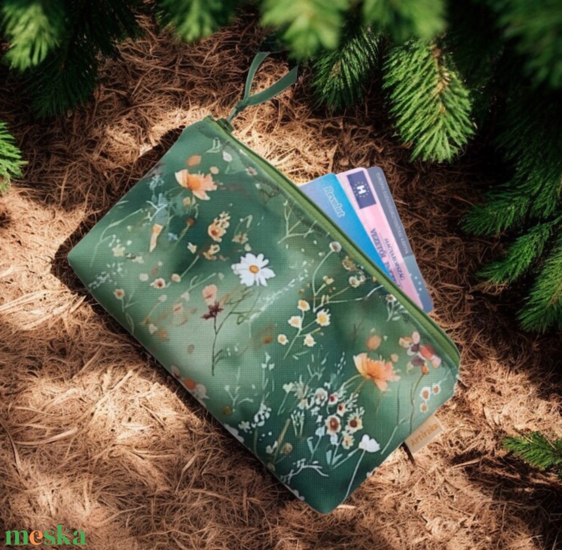Mezei virág mintás vízálló tolltartó, neszesszer, szemüvegtok - SZÜLETÉSNAP  -  Artiroka design - táska & tok - neszesszer - Meska.hu