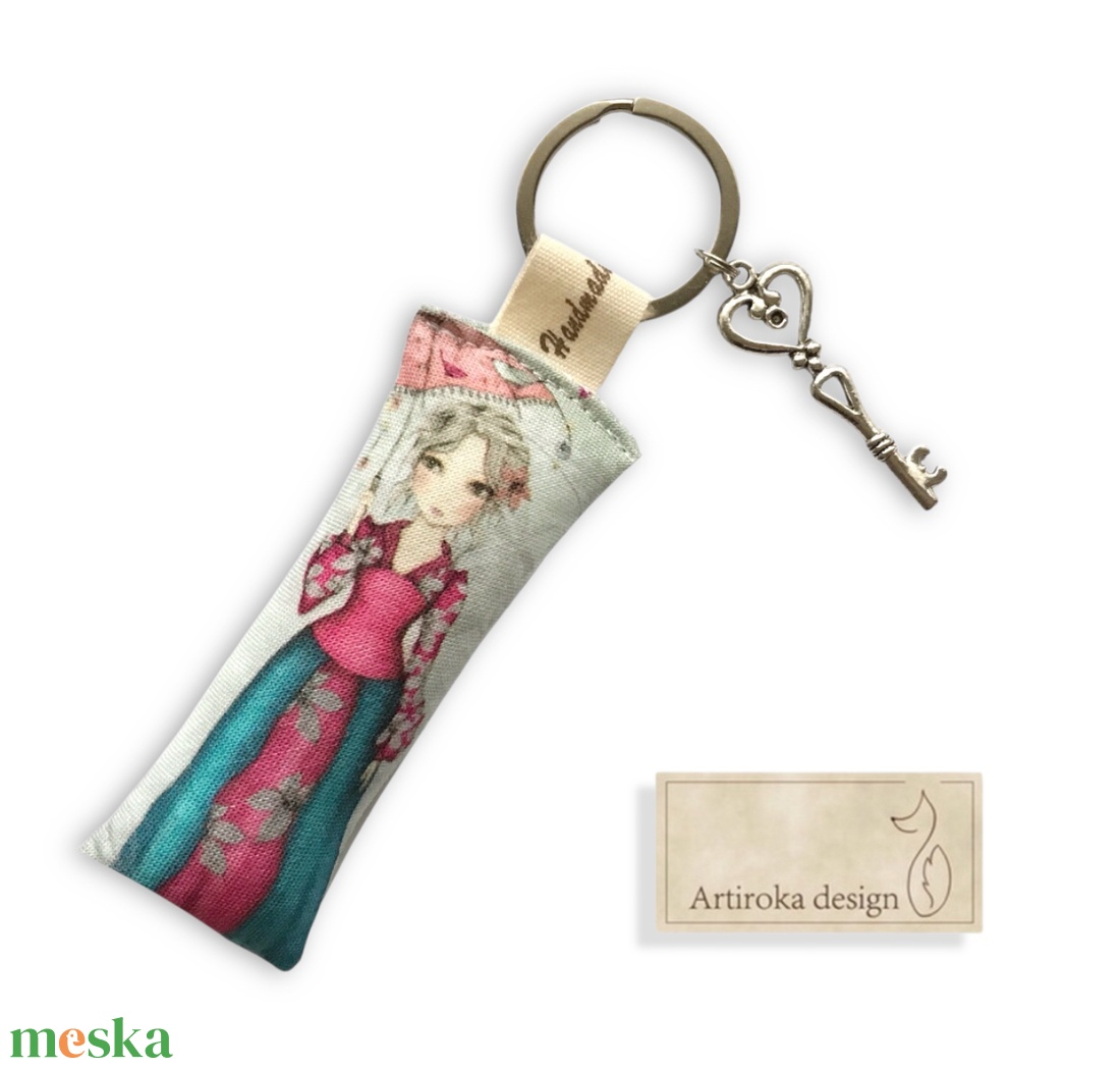Virágtündér mintás egyedi kulcstartó, kis vintage kulcs  medállal - Artiroka design - táska & tok - kulcstartó & táskadísz - kulcstartó - Meska.hu