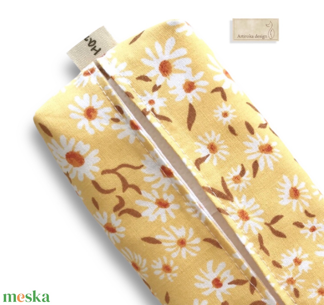 Margaréta virág mintás bélelt papírzsebkendő tartó - Artiroka design - táska & tok - pénztárca & más tok - zsebkendőtartó tok - Meska.hu