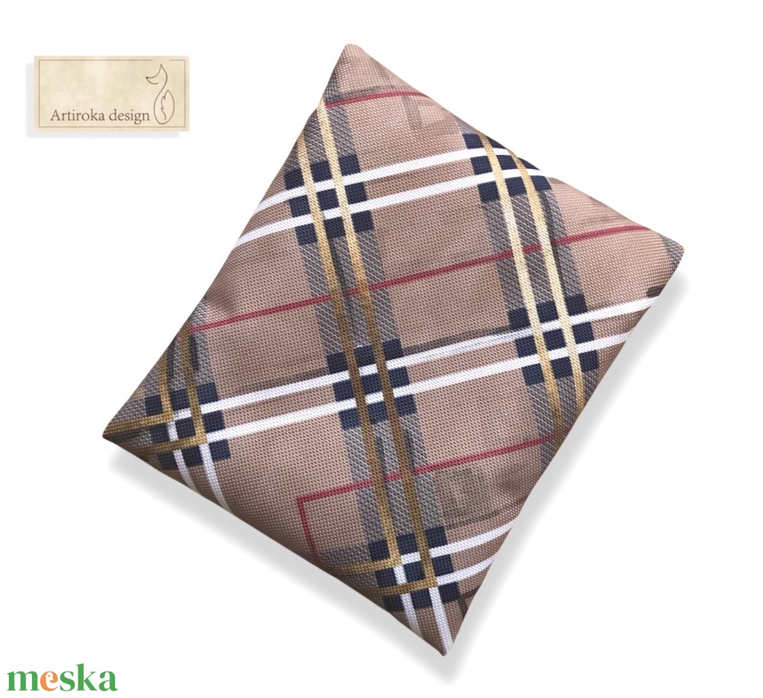 VÍZÁLLÓ egészségügyi betét tartó kockás mintával - Artiroka design - szépségápolás - intim higiénia - egészségügyi tartó - Meska.hu