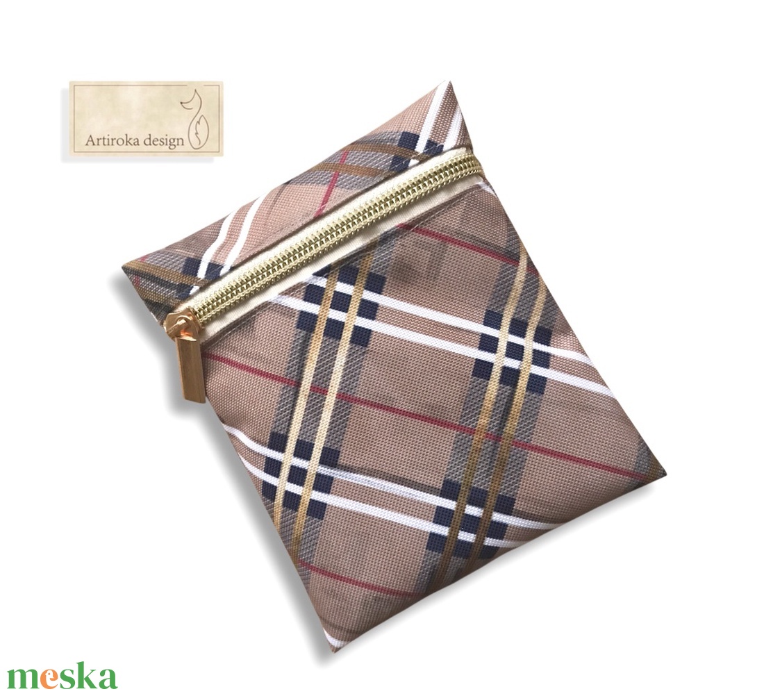 VÍZÁLLÓ egészségügyi betét tartó kockás mintával - Artiroka design - szépségápolás - intim higiénia - egészségügyi tartó - Meska.hu