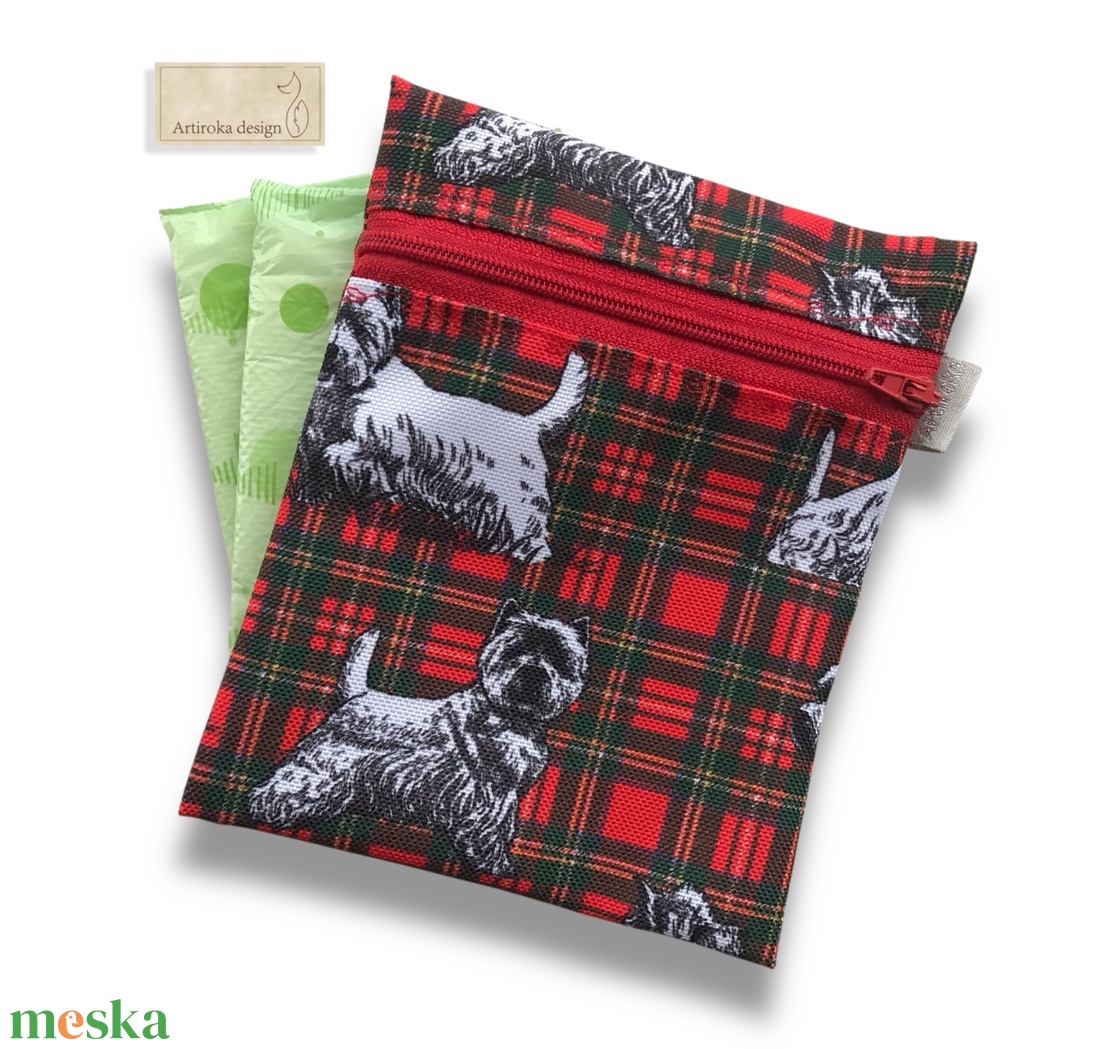 AKCIÓ! Vízálló egészségügyi betét tartó kutya mintával - otthon & életmód - kisállatoknak - kutyáknak - jutalomfalat tartó - Meska.hu