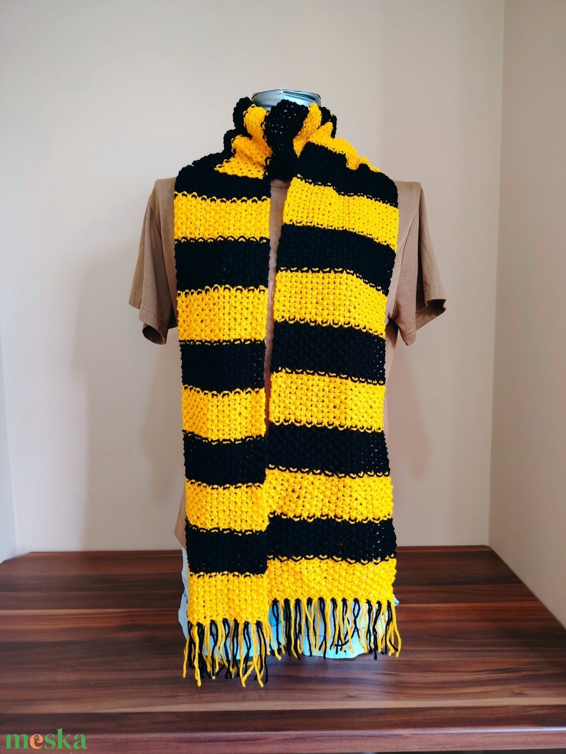 Űrdongó sál (34) - ruha & divat - sál, sapka, kendő - sál - Meska.hu