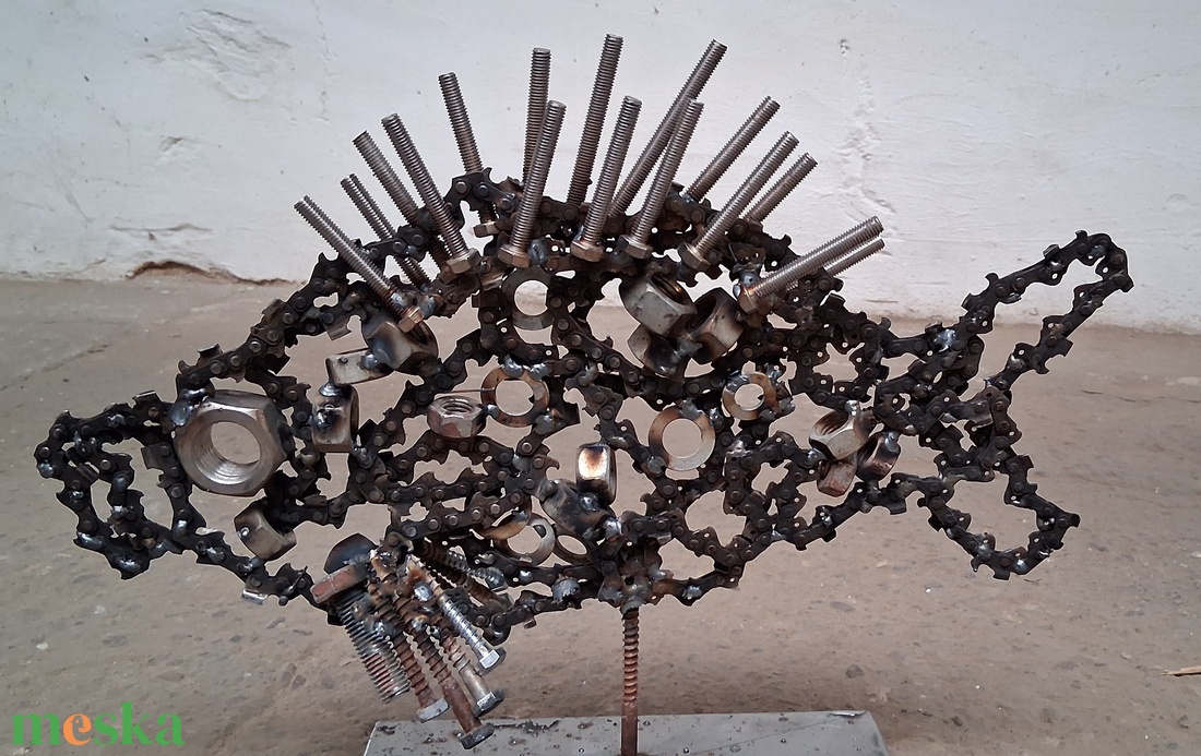 HAL SZOBOR - recycling újrahasznosított hegesztett fémből készült 37x36x11cm - művészet - szobor - fém - Meska.hu HAL SZOBOR - recycling újrahasznosított hegesztett fémből készült 37x36x11cm - művészet - szobor - fém - Meska.hu