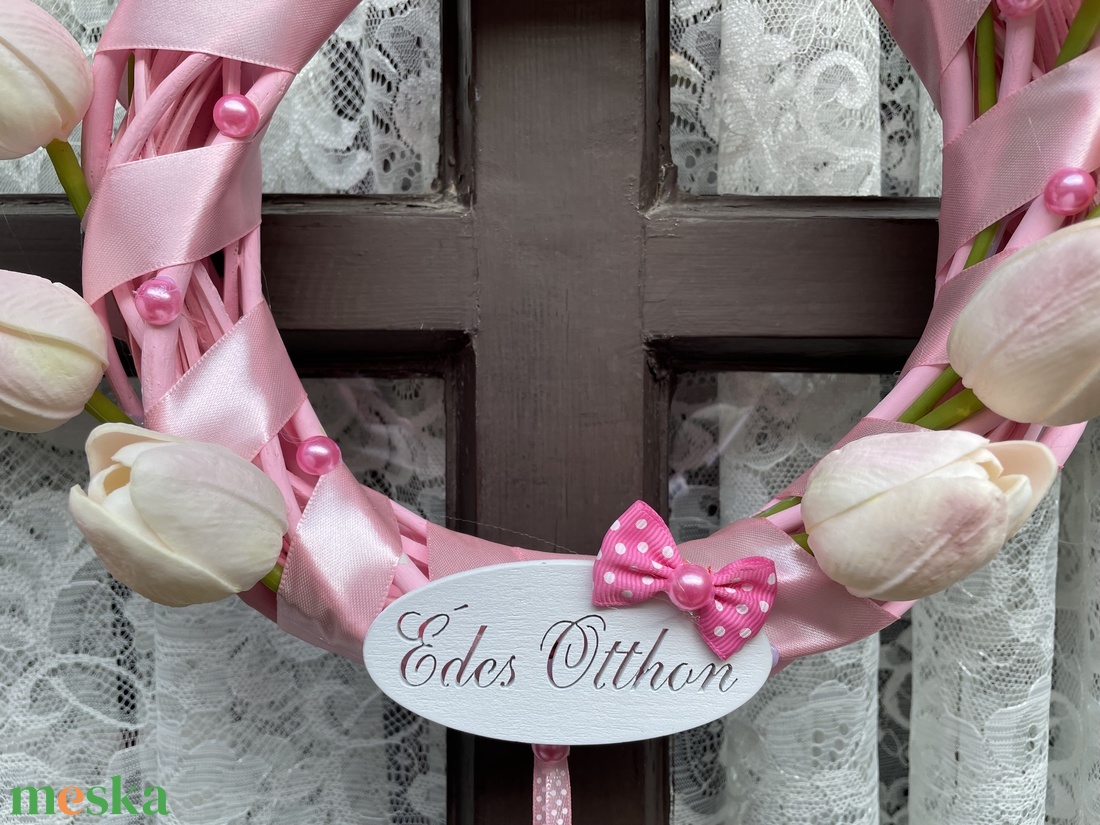 Rózsaszín tulipános ajtódísz fonott kosár alapon - otthon & életmód - dekoráció - ajtó- és ablak dekoráció - ajtódísz & kopogtató - Meska.hu Rózsaszín tulipános ajtódísz fonott kosár alapon - otthon & életmód - dekoráció - ajtó- és ablak dekoráció - ajtódísz & kopogtató - Meska.hu