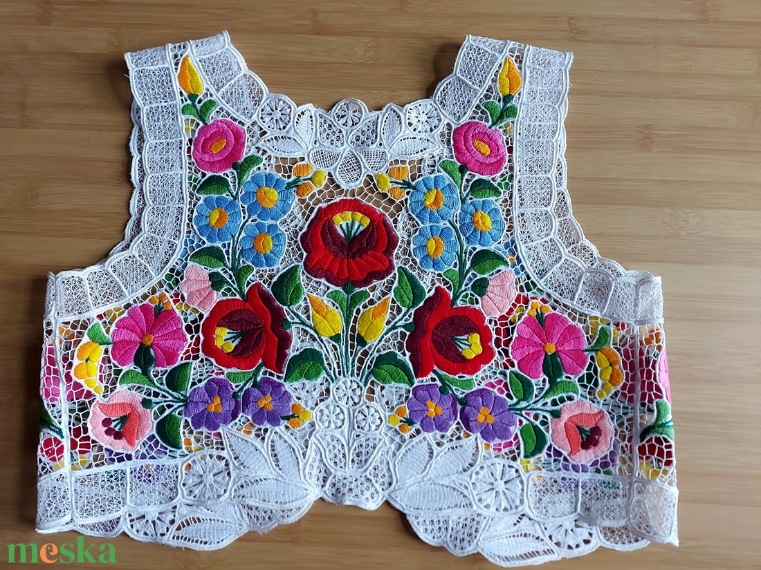 Színes hímzett mellény - ruha & divat - női ruha - mellény - Meska.hu Színes hímzett mellény - ruha & divat - női ruha - mellény - Meska.hu