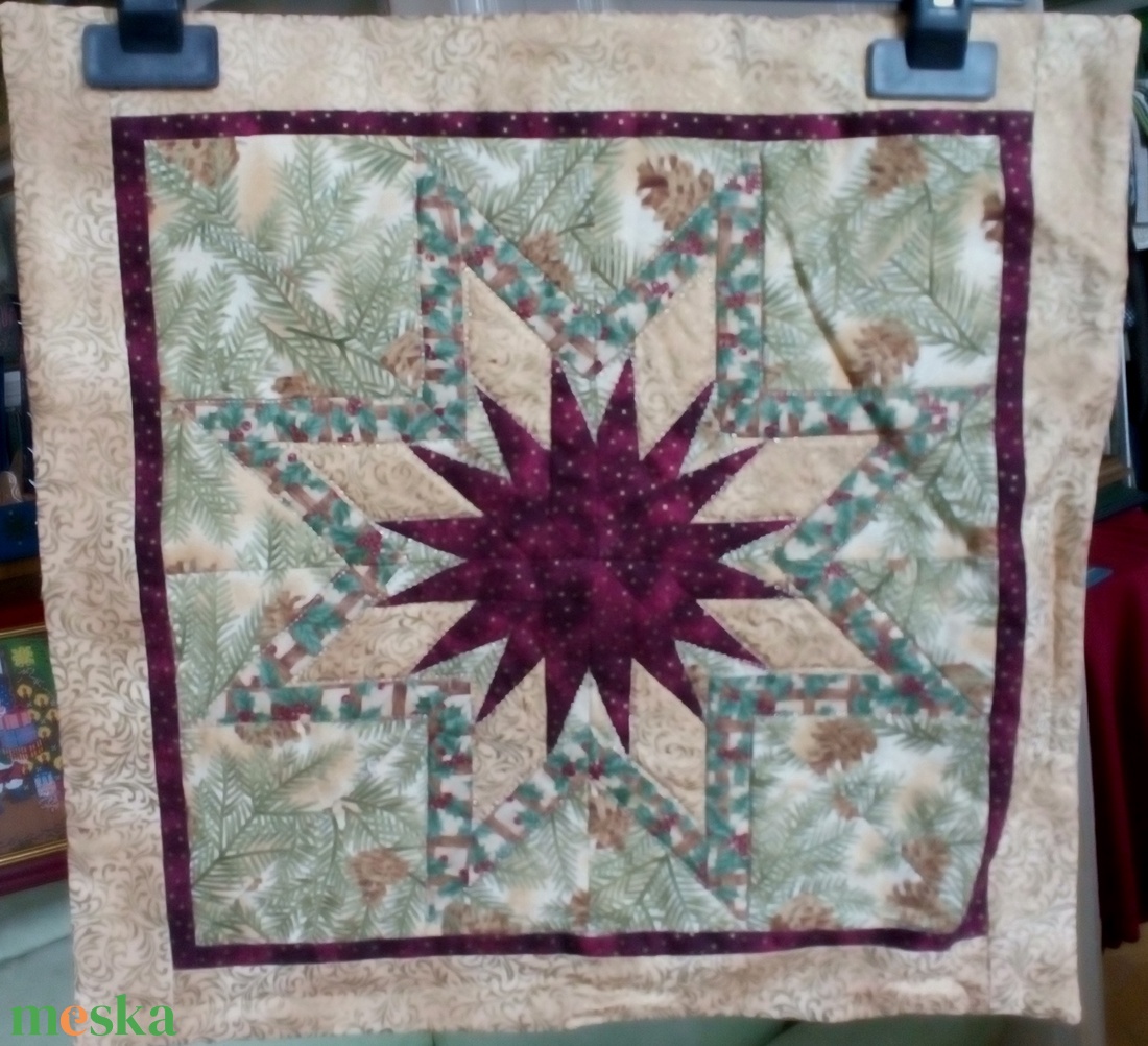 Patchwork kép, bordó-arany csillag - otthon & életmód - dekoráció - kép & falikép - vászonkép - Meska.hu