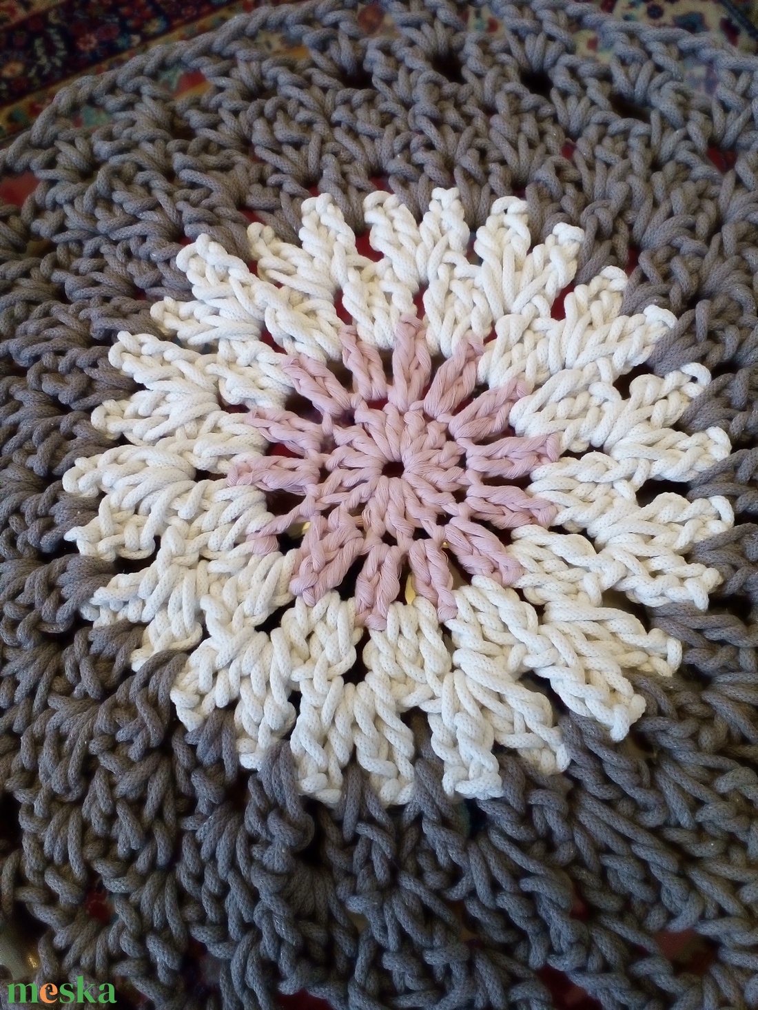 Horgolt mandala szőnyeg - otthon & életmód - lakástextil - szőnyeg - horgolt szőnyeg - Meska.hu