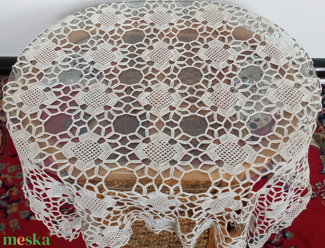 Horgolt terítő - otthon & életmód - dekoráció - asztal és polc dekoráció - horgolt & csipketerítő - Meska.hu