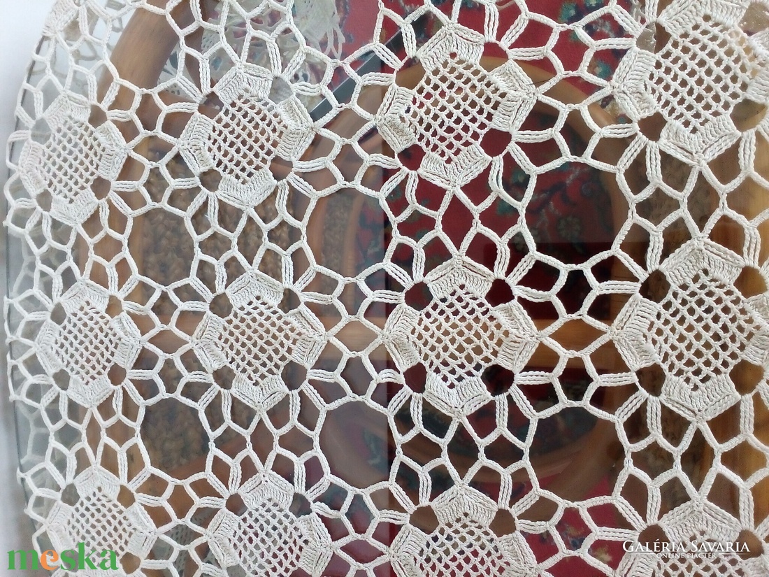 Horgolt terítő - otthon & életmód - dekoráció - asztal és polc dekoráció - horgolt & csipketerítő - Meska.hu