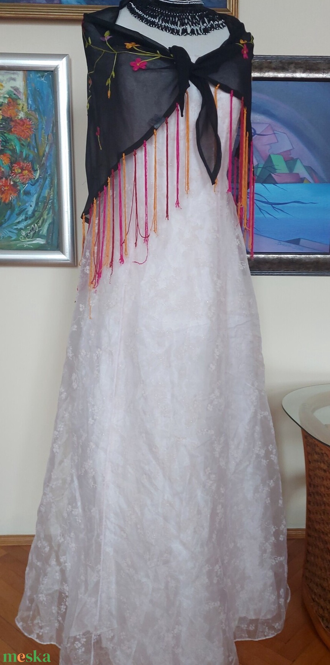 Alkalmi selyem sál kézi hímzéssel  - ruha & divat - sál, sapka, kendő - stóla - Meska.hu