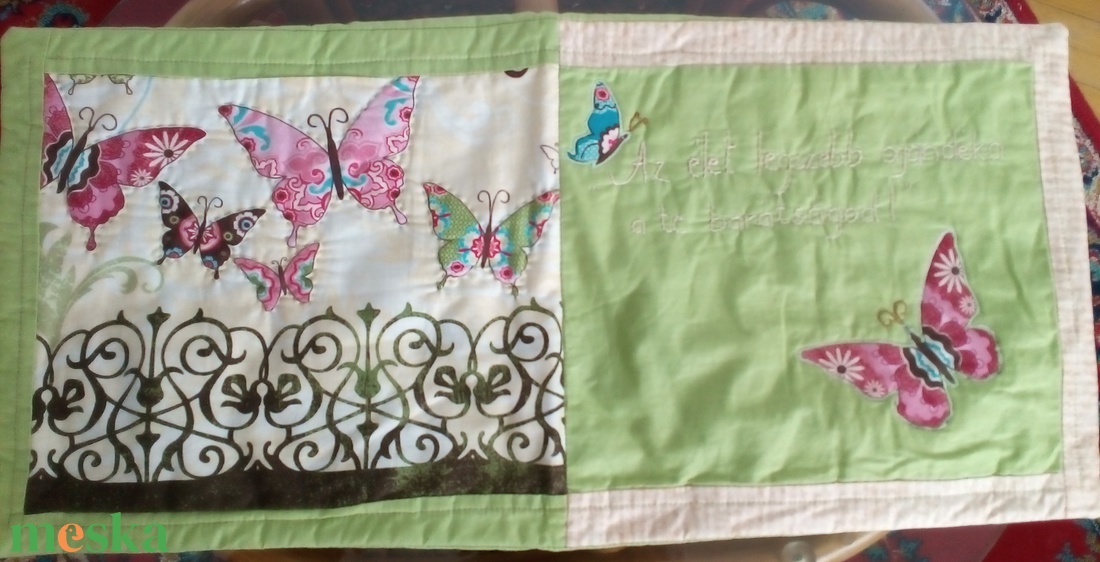 Patchwork párnahuzat, pillangós - otthon & életmód - dekoráció - kép & falikép - mozaik kép - Meska.hu