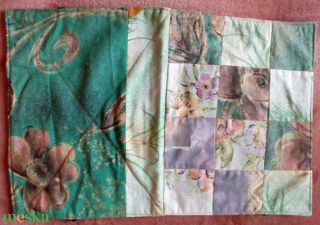 Patchwork textil könyvborító, tablettartó - könyv & zene - könyvtok - Meska.hu