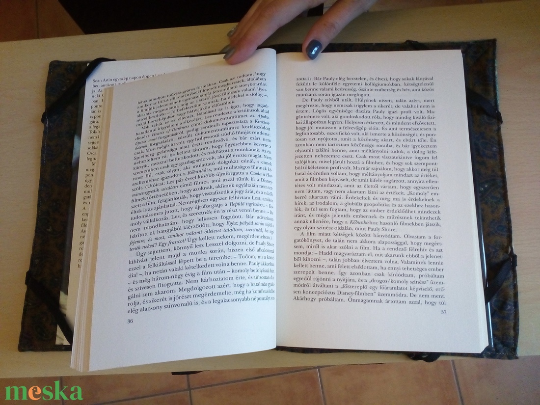 Patchwork textil könyvborító, tablettartó - könyv & zene - könyvtok - Meska.hu