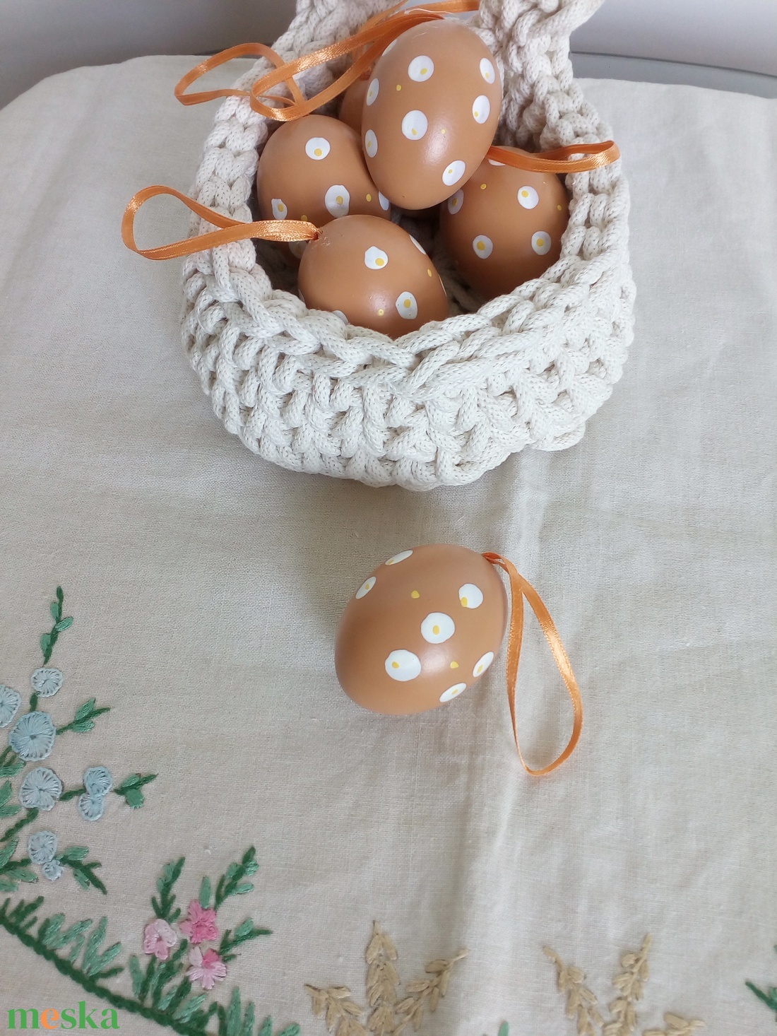 Húsvéti festett tyúktojás - ünnepi díszek, dekorációk - húsvéti díszek és dekorációk - húsvéti tojás, hímestojás - Meska.hu