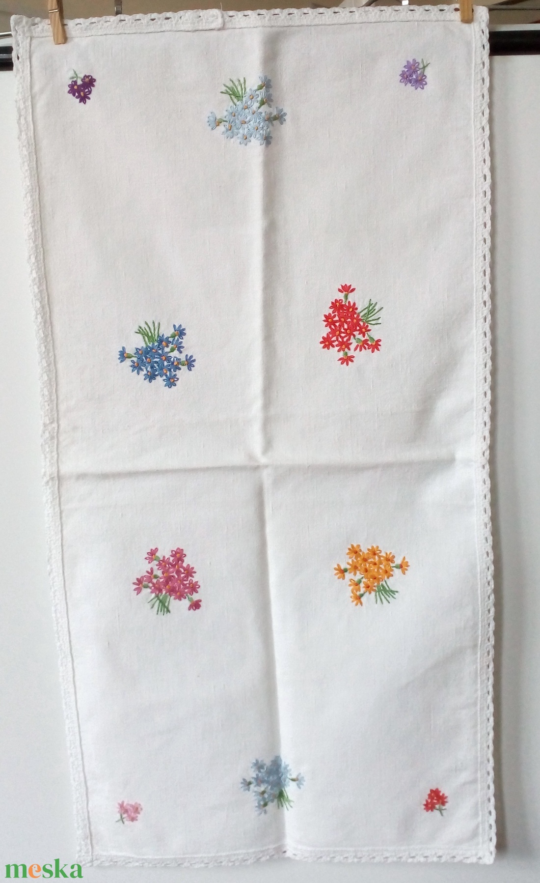 Virágos terítő - ünnepi díszek, dekorációk - húsvéti díszek és dekorációk - húsvéti abrosz, terítő - Meska.hu