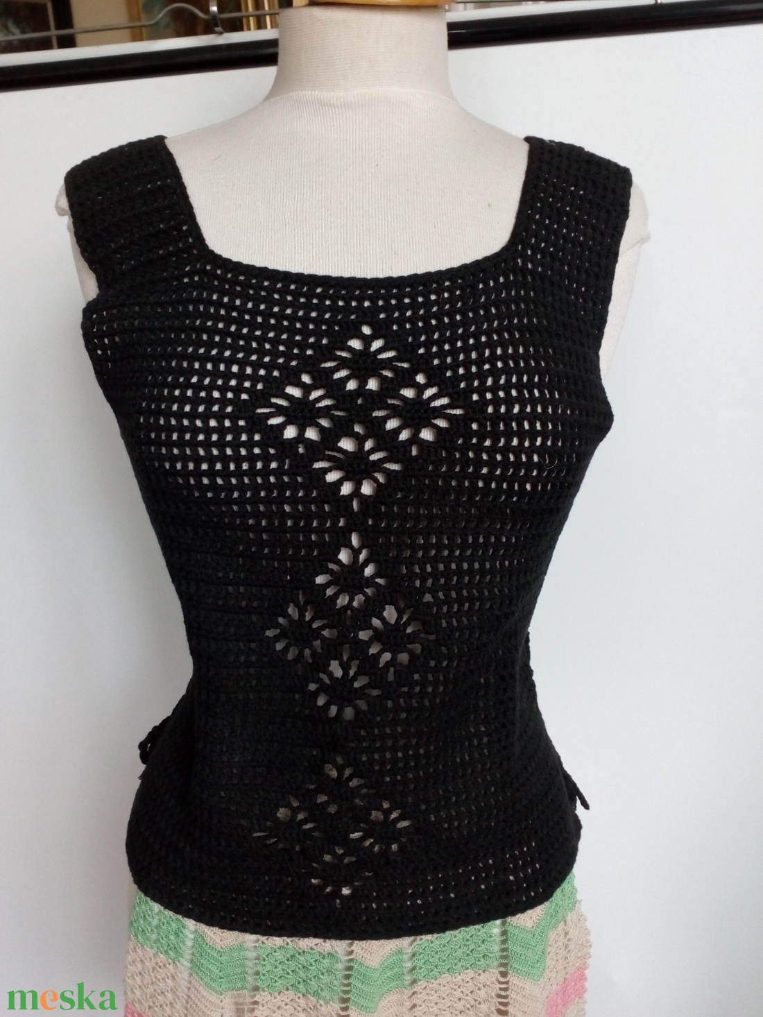 Horgolt fekete top - ruha & divat - női ruha - blúz - Meska.hu