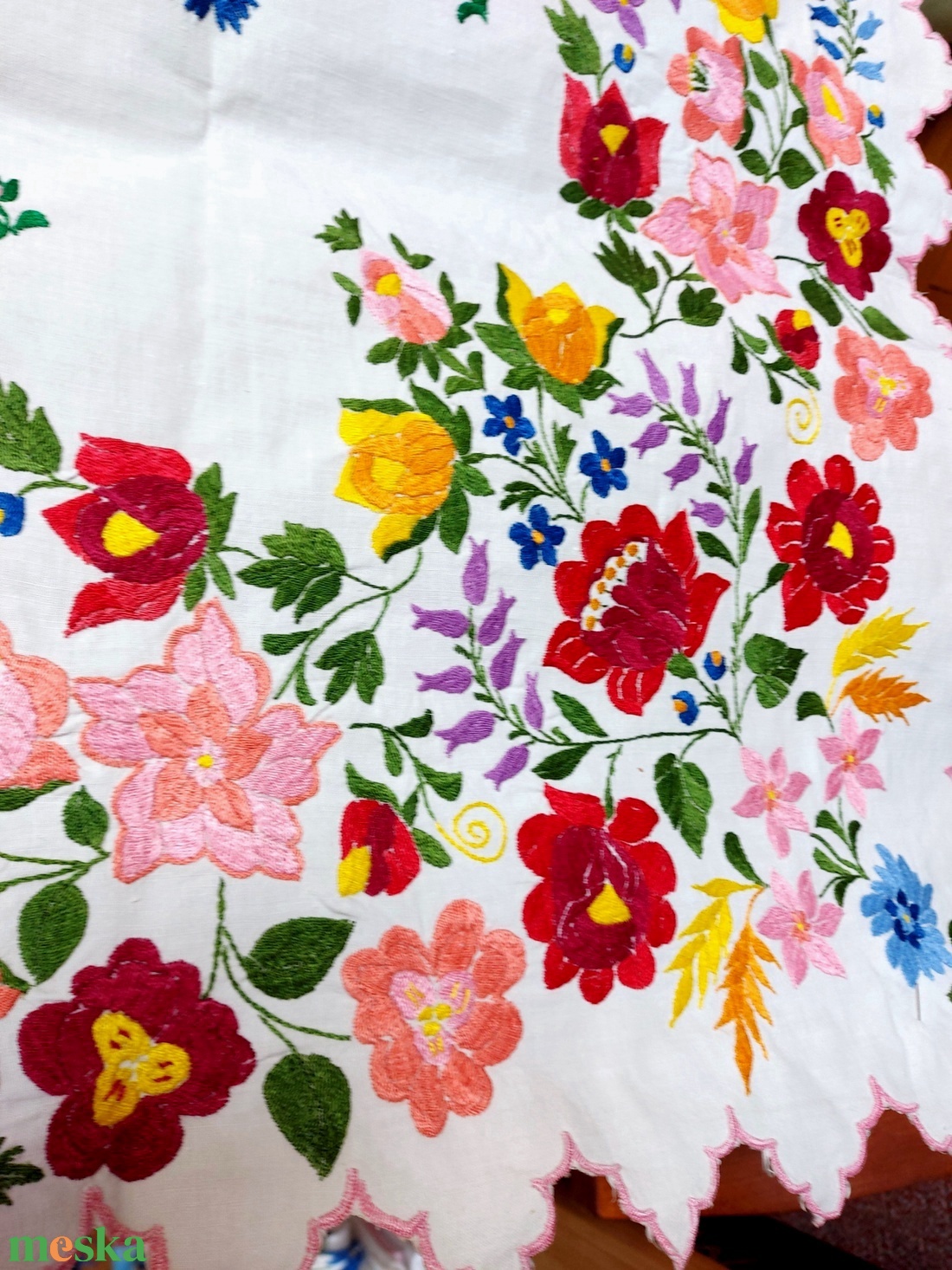 Antik hímzett terítő - ünnepi díszek, dekorációk - húsvéti díszek és dekorációk - húsvéti abrosz, terítő - Meska.hu