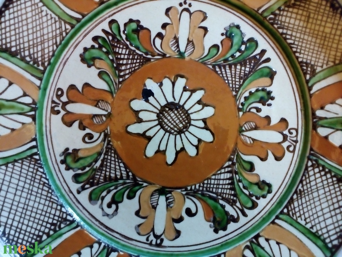 Korondi színes falitányér - otthon & életmód - dekoráció - fali és függő dekoráció - falra akasztható dekor - Meska.hu