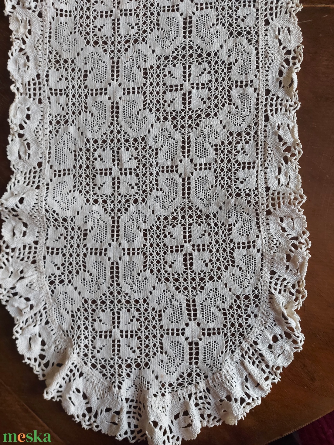 Horgolt  ovális antik  terítő - otthon & életmód - lakástextil - abrosz, terítő - asztalközép terítő - Meska.hu