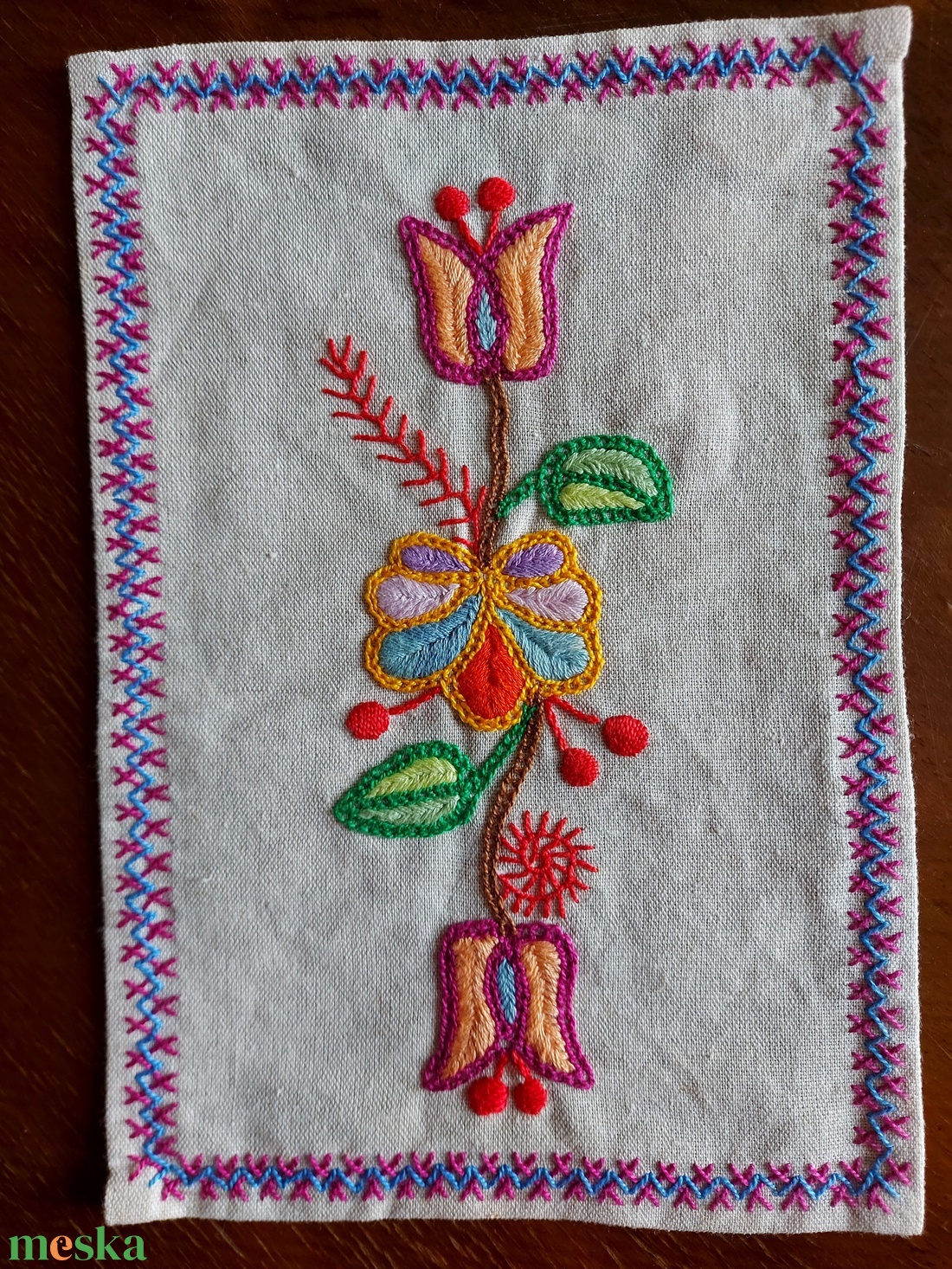   Asztali  kis terítő buzsáki boszorkányos  hímzéssel - otthon & életmód - lakástextil - abrosz, terítő - asztalfutó - Meska.hu